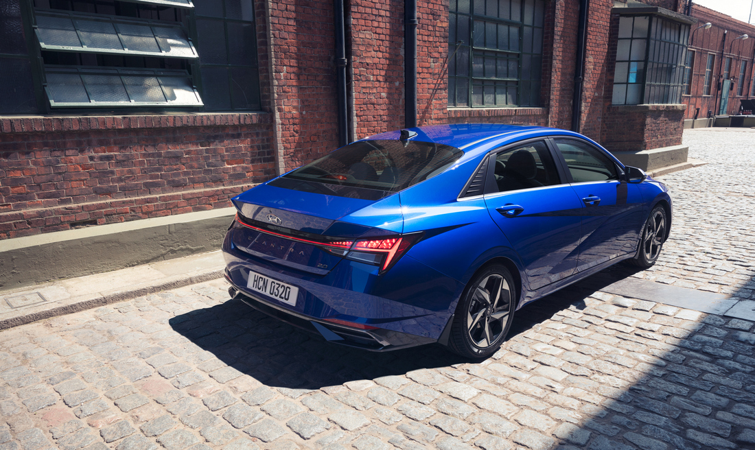 Голливудский дебют: новые Hyundai Elantra и Elantra Hybrid представлены официально | Хюндай Мотор Україна - фото 11
