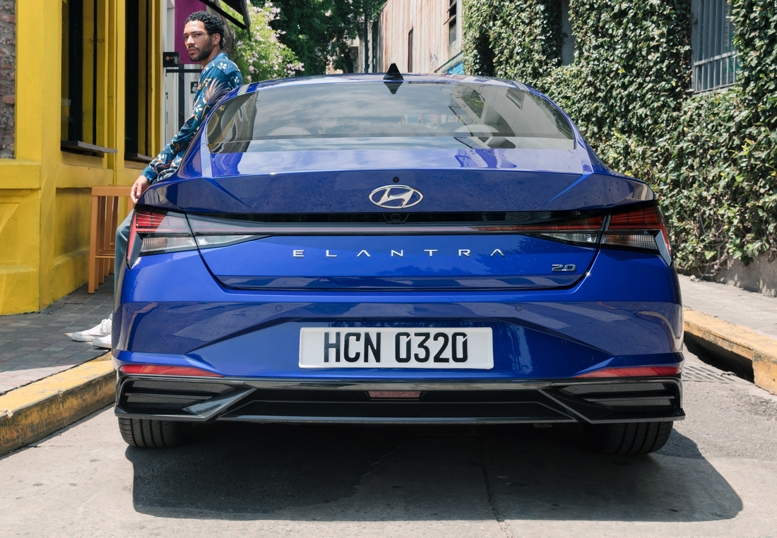 Голливудский дебют: новые Hyundai Elantra и Elantra Hybrid представлены официально | Хюндай Мотор Україна - фото 8