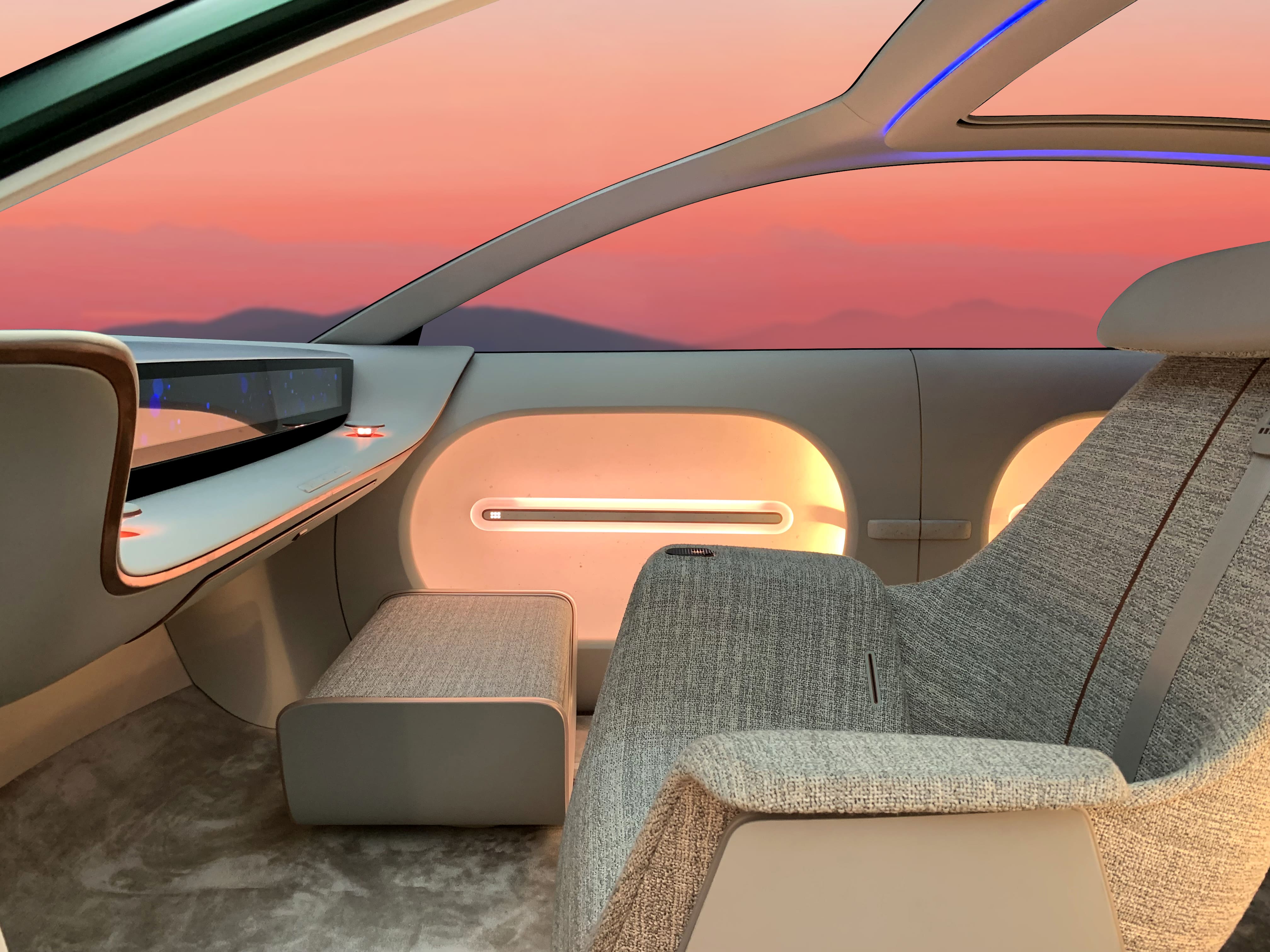 Hyundai Motor представила концепт SEVEN – позасегментний позашляховик бренду IONIQ | Хюндай Мотор Україна - фото 10